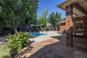 featured image of 4910 Shadowood Trl