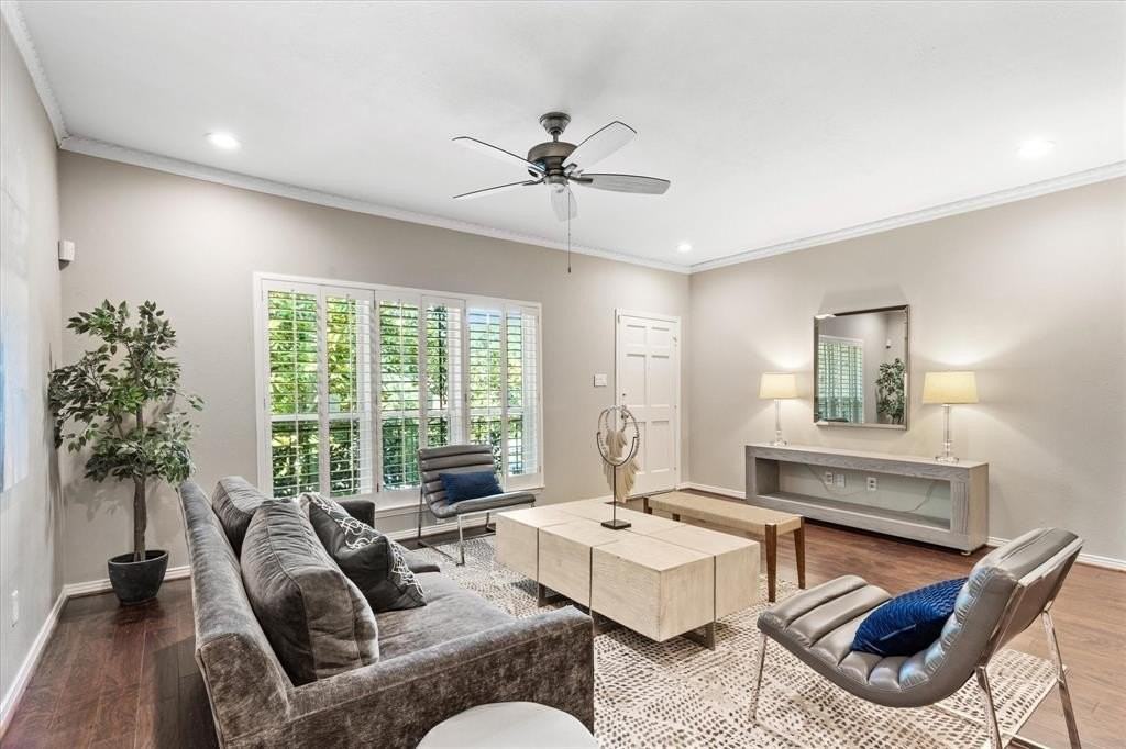 4403 Bellaire Dr S #224S - Photo 2 of 15