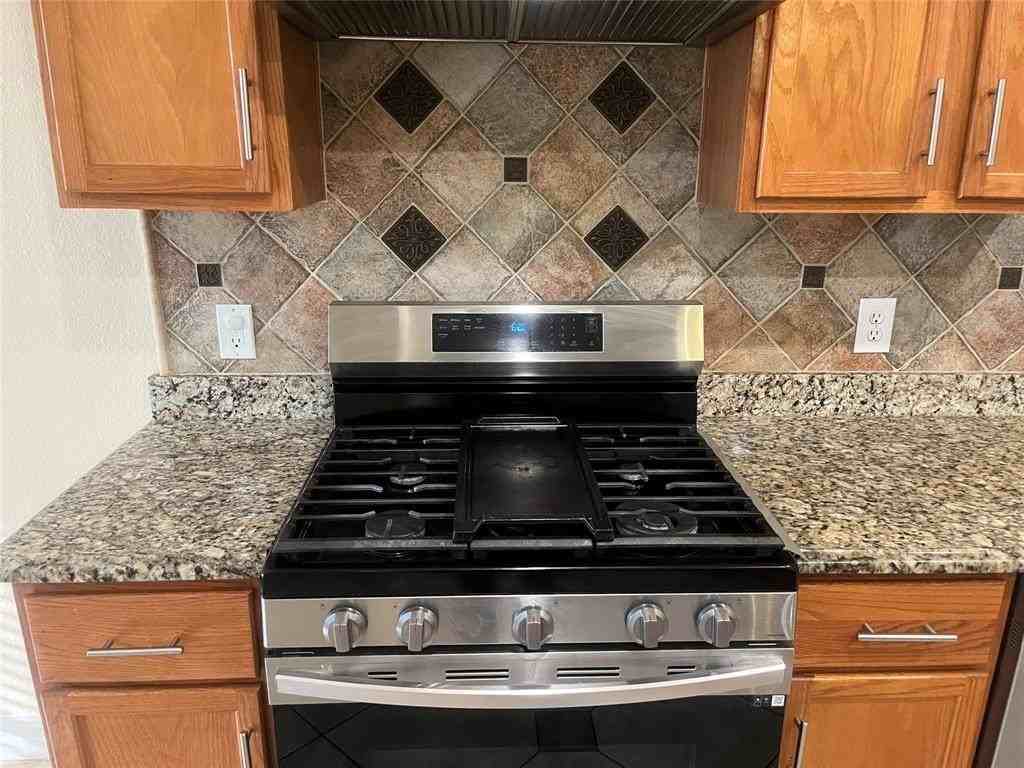 430 Chinaberry Trl - Photo 7 of 27