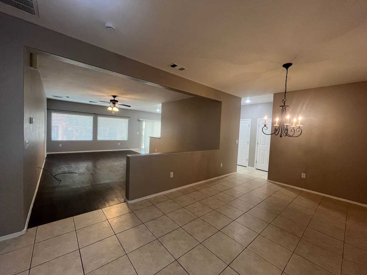 3425 Lapwing Dr - Photo 3 of 22