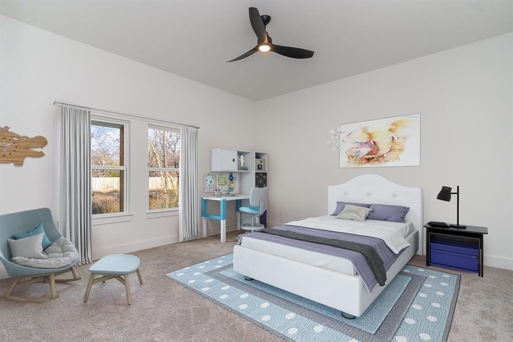 1813 Wellington St - Photo 6 of 26