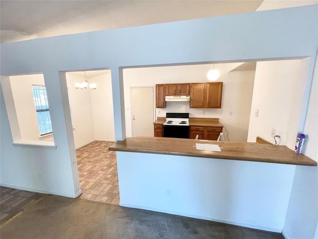 9551 Kerrville St - Photo 4 of 12