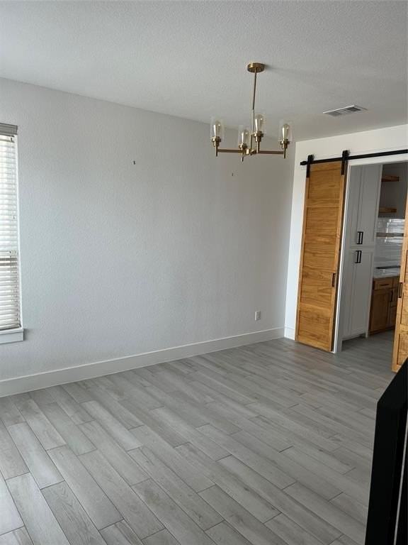 9061 Quarry Hill Ct - Photo 4 of 24