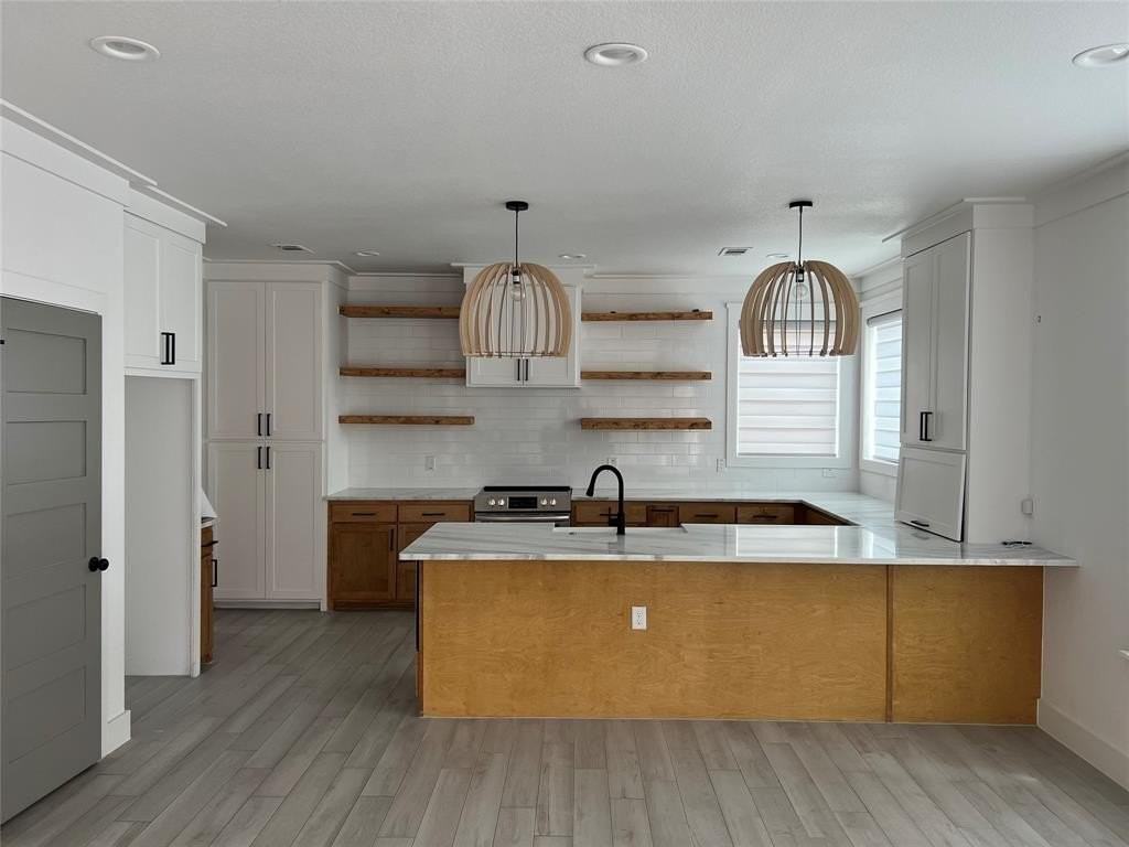 9061 Quarry Hill Ct - Photo 7 of 24