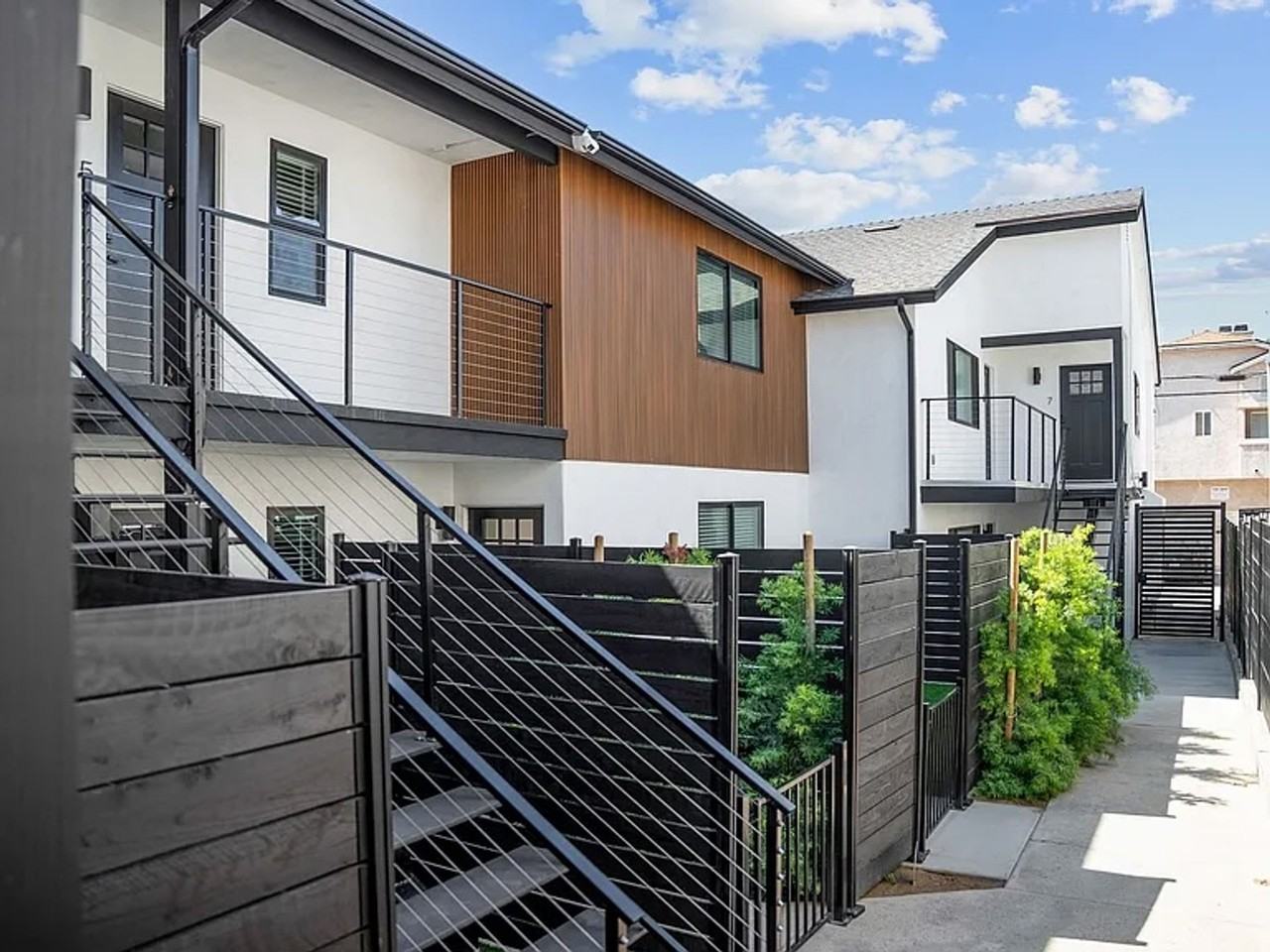 4160 Texas - Photo 3 of 9