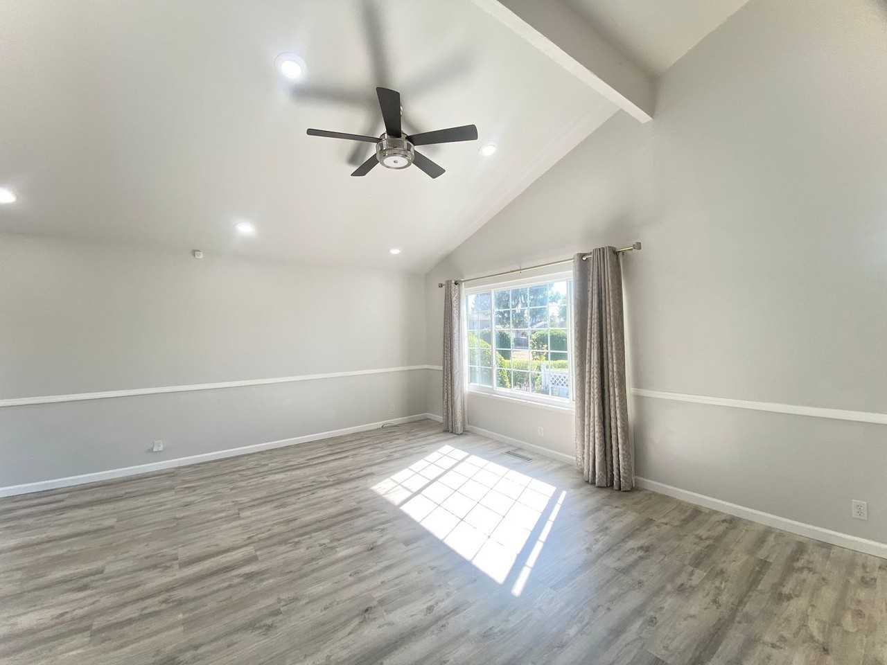 45364 Coyote Rd - Photo 2 of 29