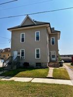 featured image of 310 E 2nd St