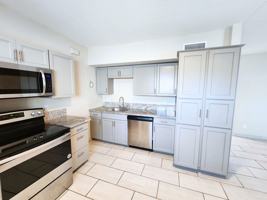 featured image of 501 E Glenn St