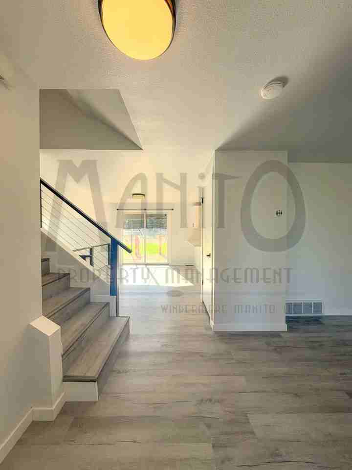 16409 N Birdie Rd - Photo 2 of 32