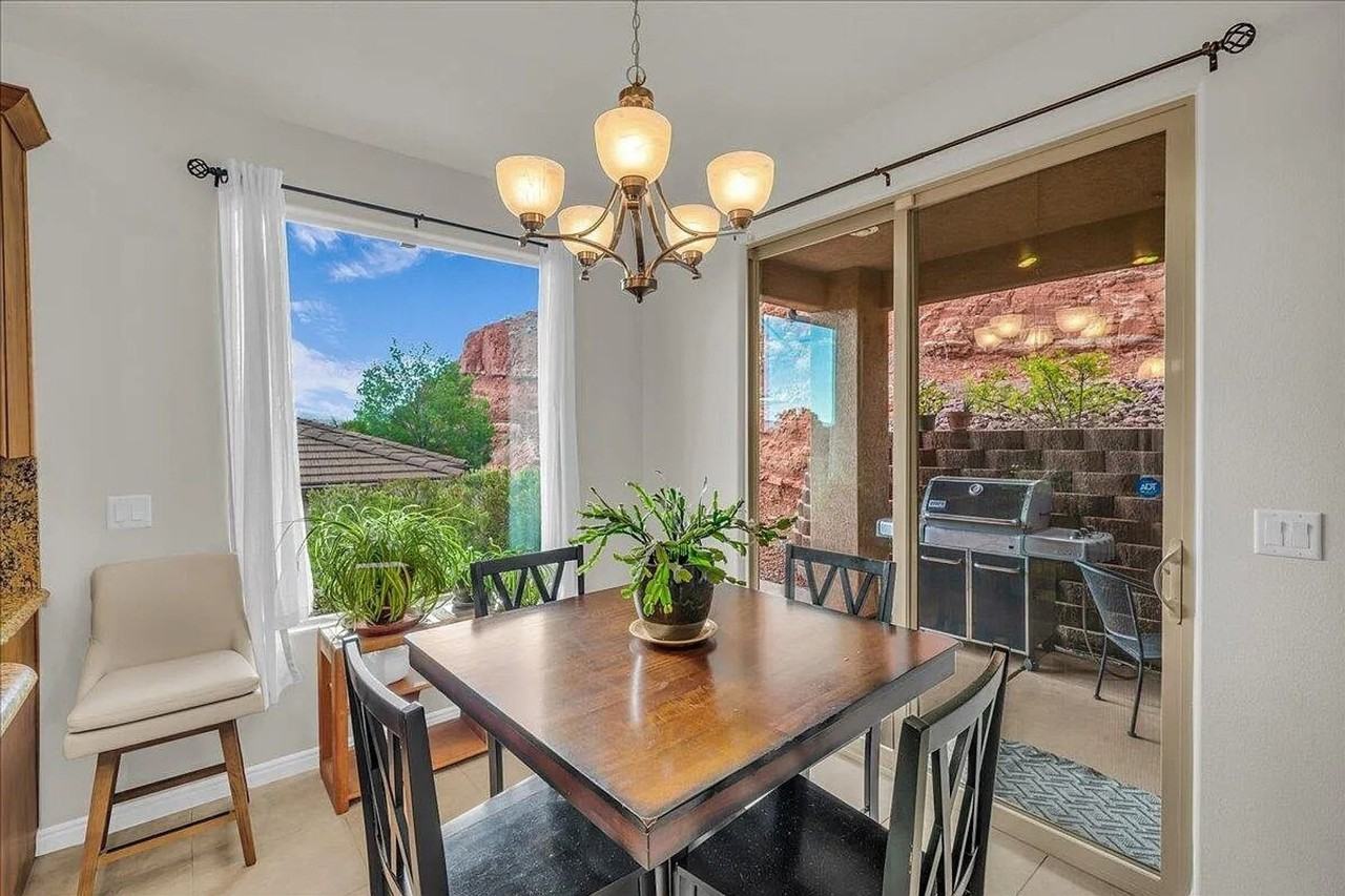 1668 W Lakota Dr - Photo 3 of 32