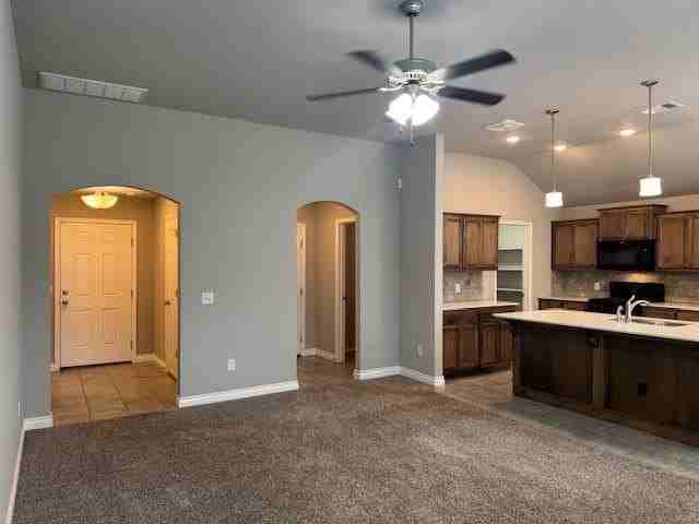 722 Blue Fish Road - Photo 5 of 32