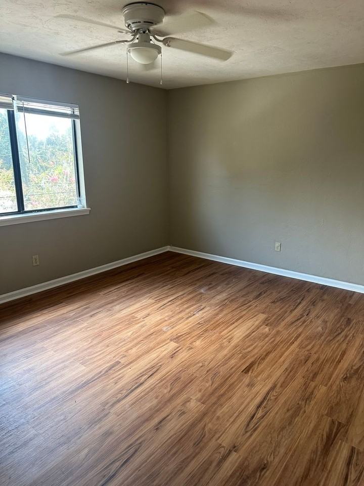 1640 Willow Bend Way - Photo 2 of 15