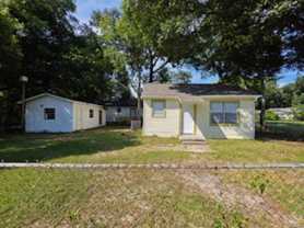 801 N 47th Ave - Photo 1 of 1
