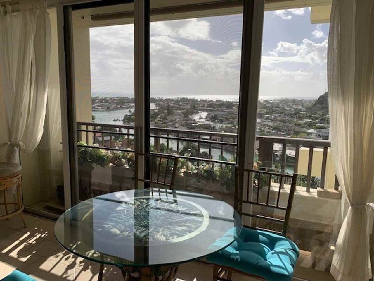 6710 Hawaii Kai Dr - Photo 4 of 34