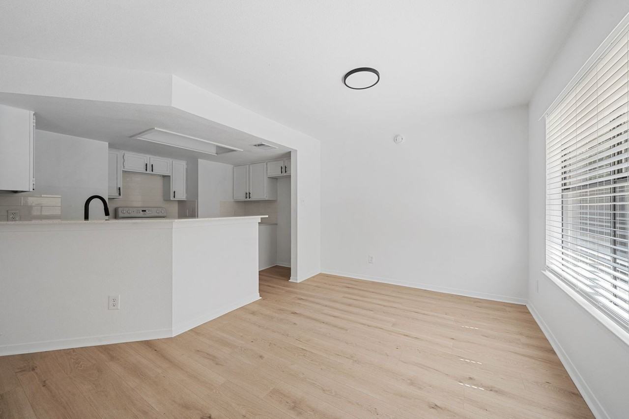 Azulina Gardens (Plaza Court) - Photo 7 of 50