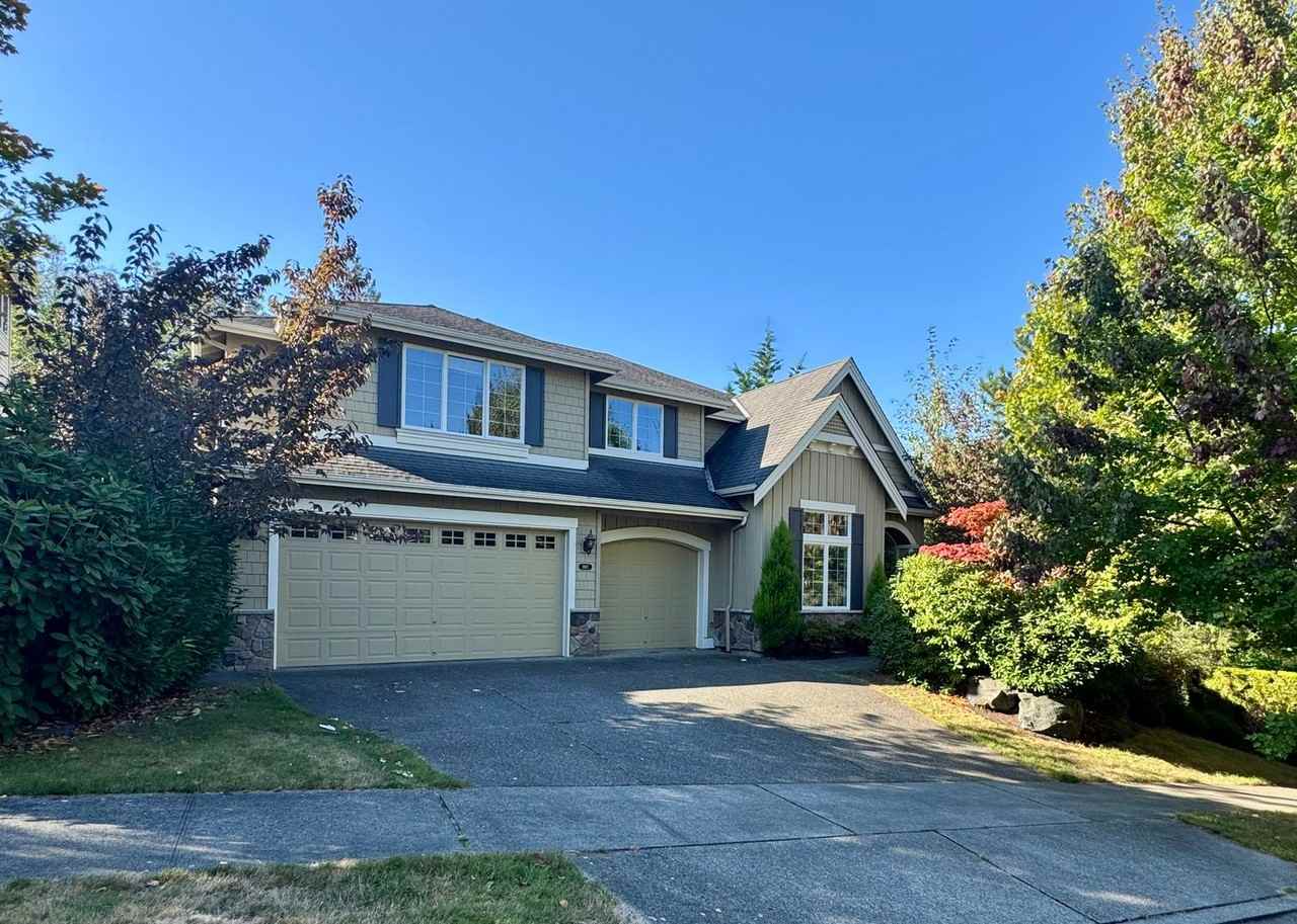 1912 240th Pl Se - Photo 2 of 34