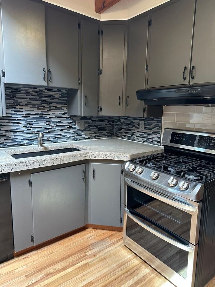 1938 San Ildefonso Rd - Photo 6 of 41