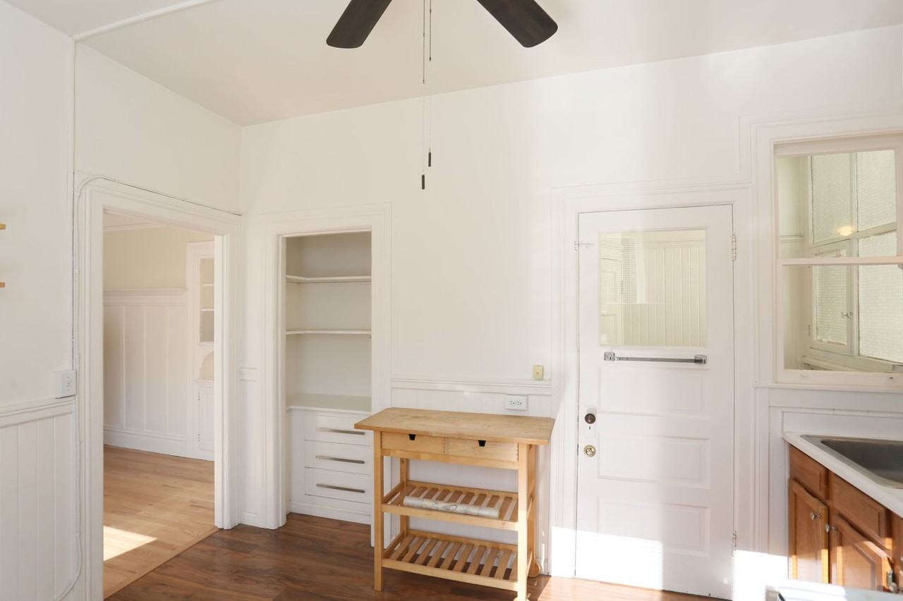 136 Gough St - Photo 6 of 20