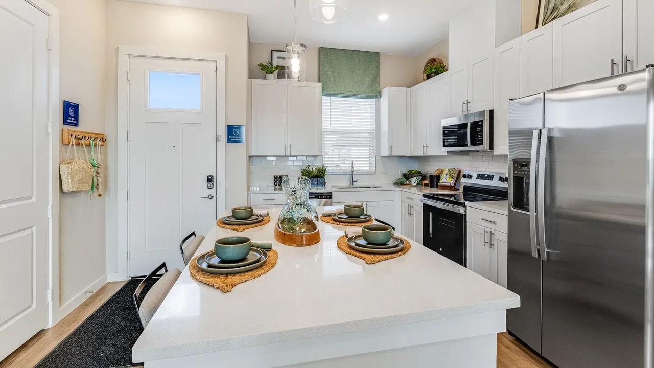 S Buddy Hayes Blvd #4007 - Photo 4 of 8