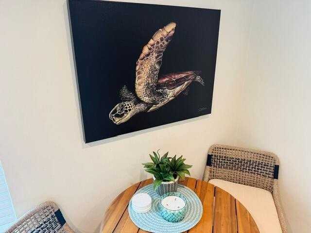 642 Oak St - Photo 3 of 18