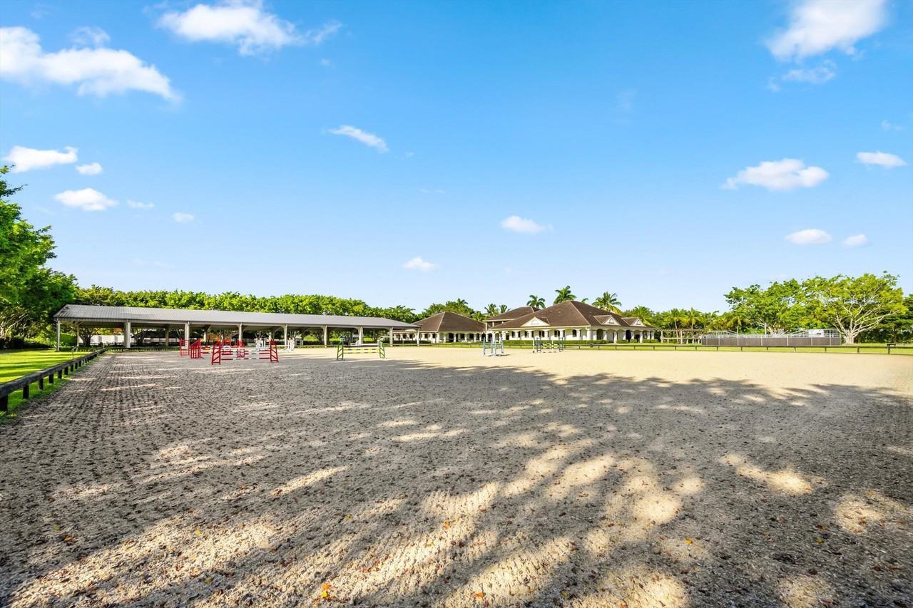 12995 Via Christina - Photo 5 of 29