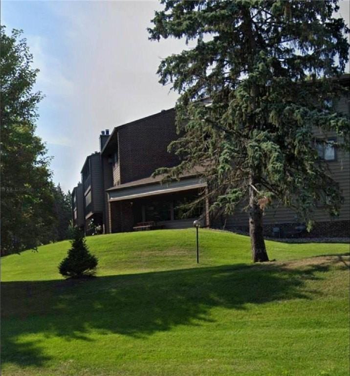 7301 W 101st St #102