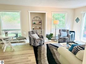 6031 Brackett Rd - Photo 1 of 1