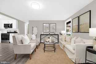 422 West Ct - Photo 1 of 1