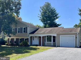 17312 Hughes Rd - Photo 1 of 1