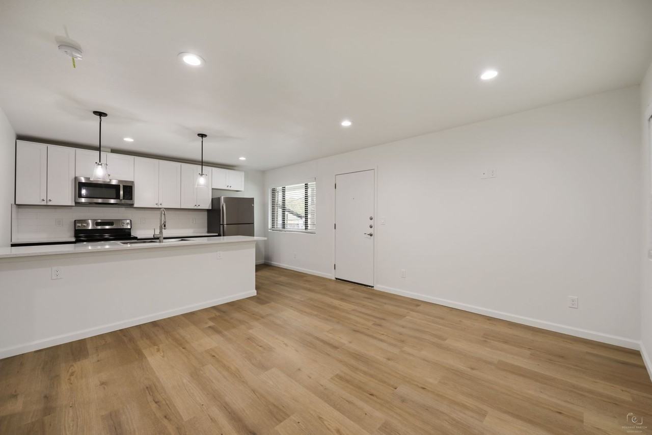 Nuvo Sunset - Photo 4 of 18