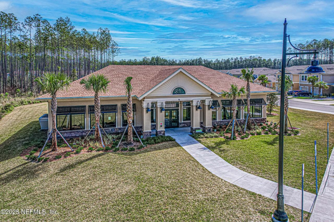 649 Shetland Dr - Photo 6 of 44