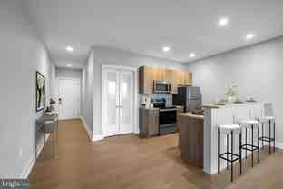 200 N 16th St #1408 - Photo 1 of 1