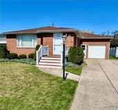 18 Mary Lou Ln - Photo 1 of 1