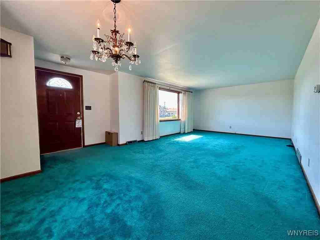 18 Mary Lou Ln - Photo 2 of 18