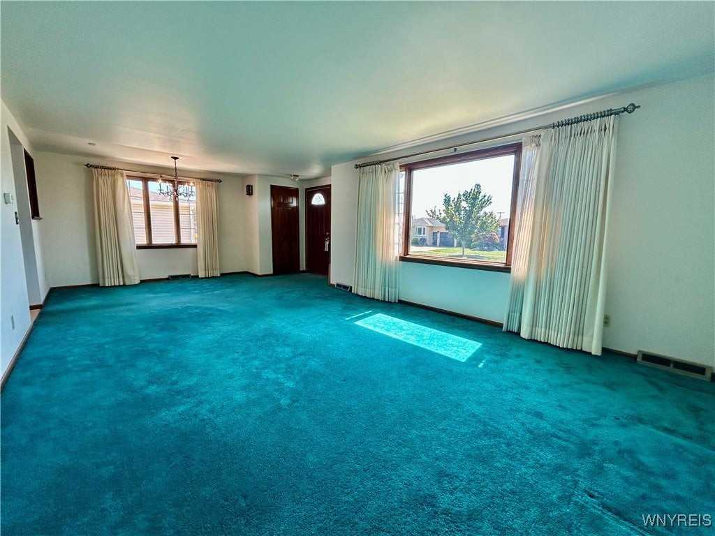 18 Mary Lou Ln - Photo 3 of 18