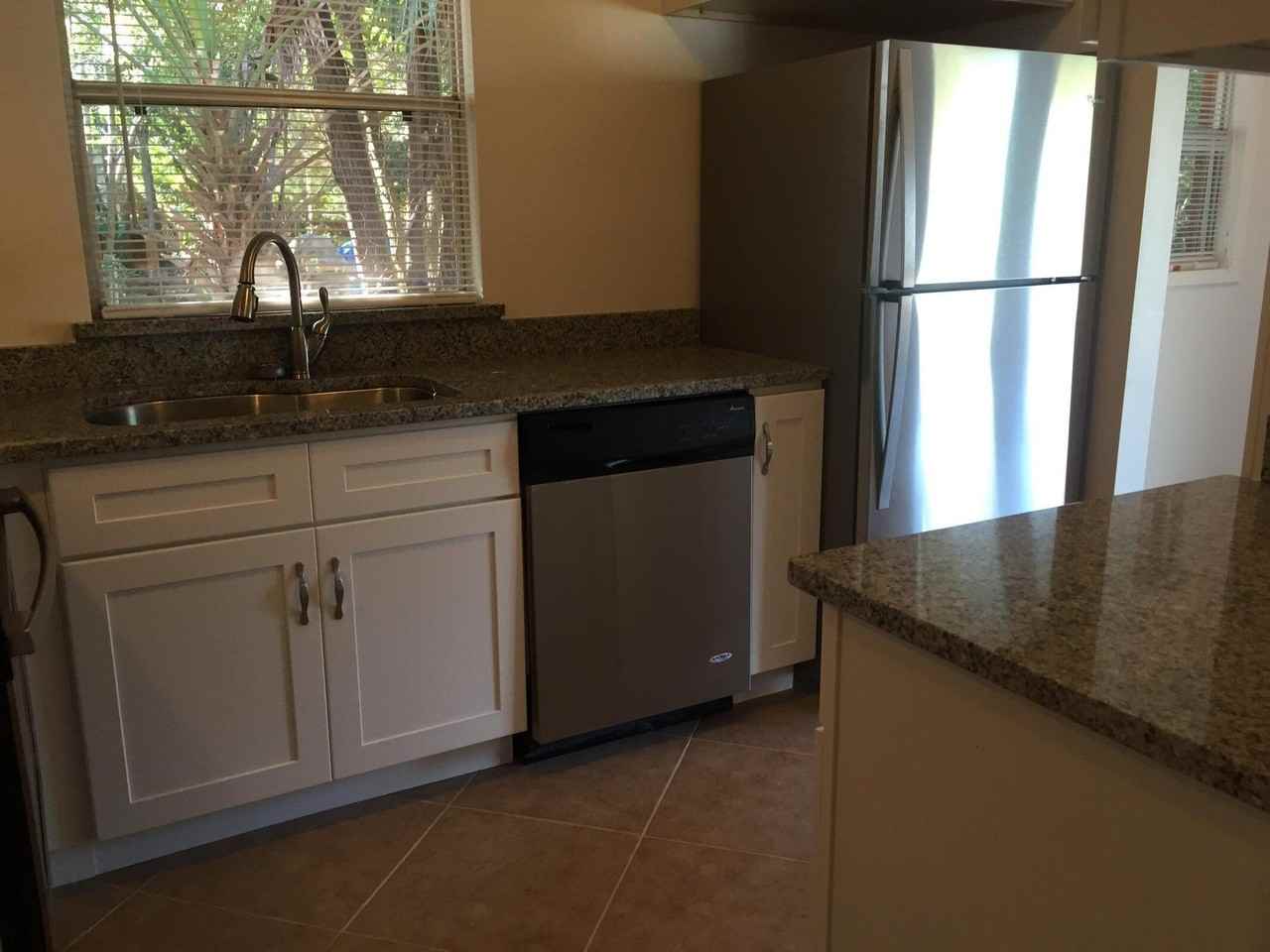 113 Moriarty St Nw - Photo 6 of 18