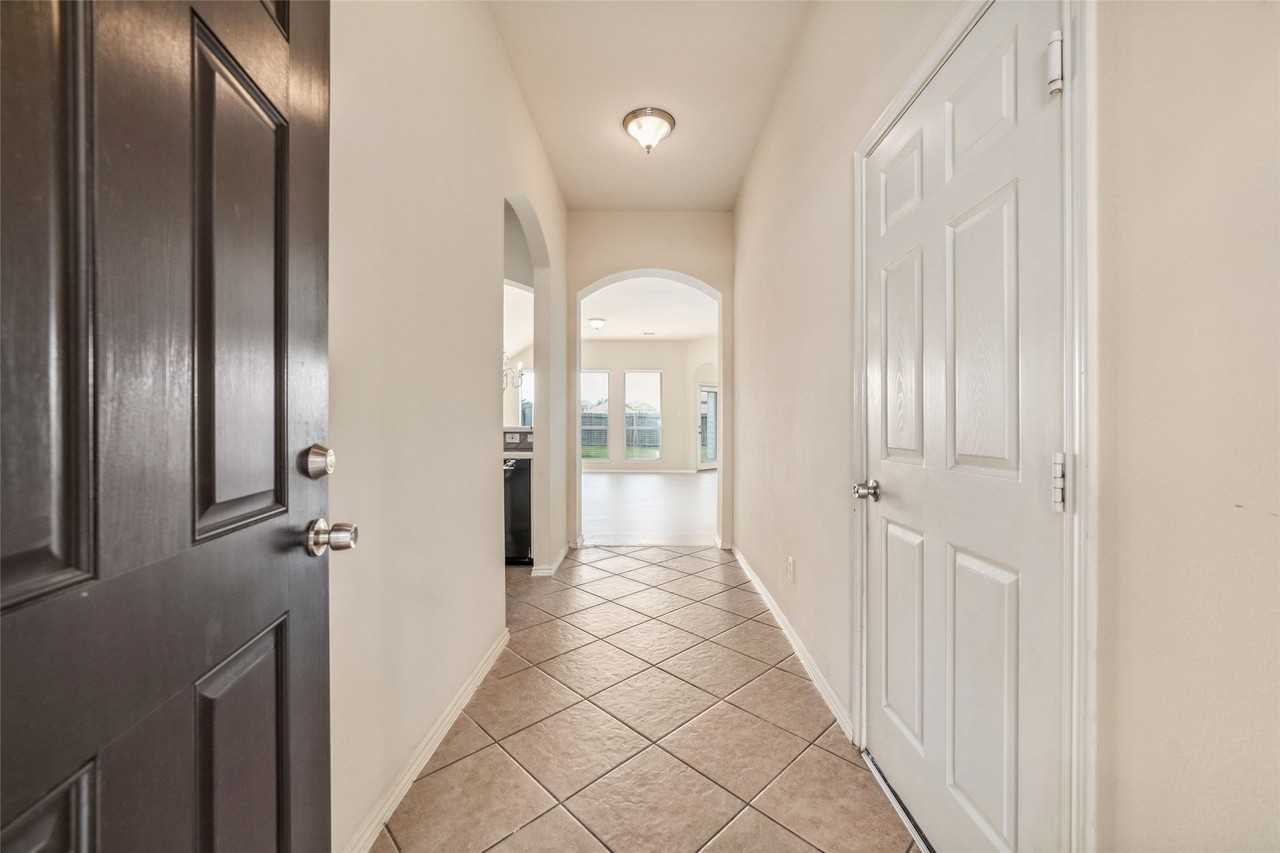 3 Garden Grove Dr - Photo 4 of 23