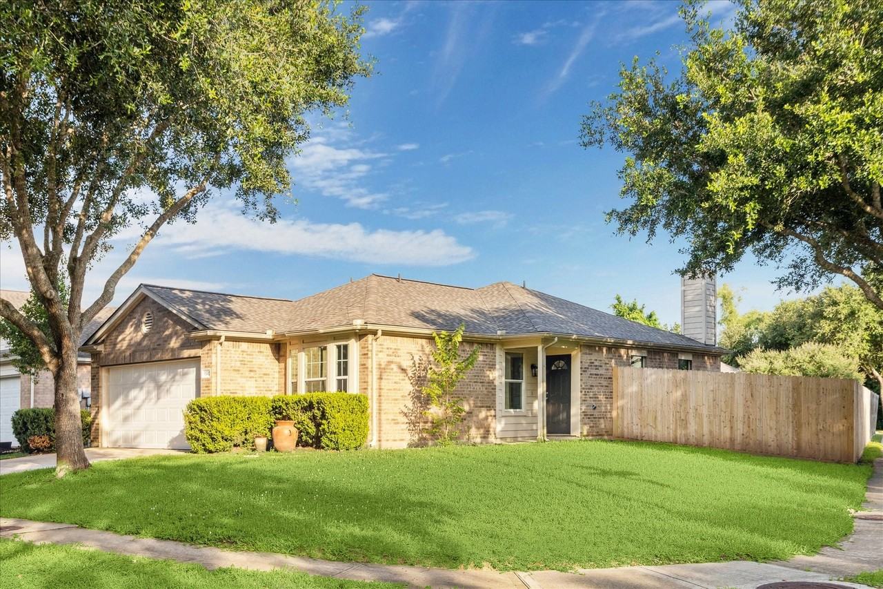 10410 Caribou Cv - Photo 2 of 43