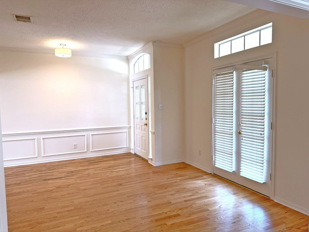 35 Smokestone Dr - Photo 4 of 28