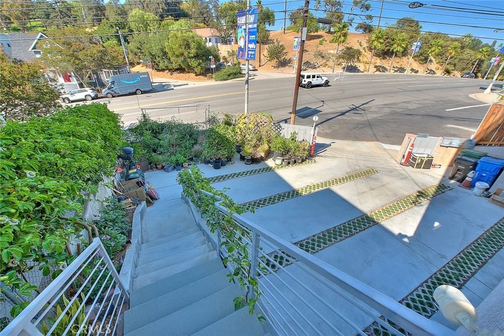 1234 Lilac Place - Photo 5 of 50