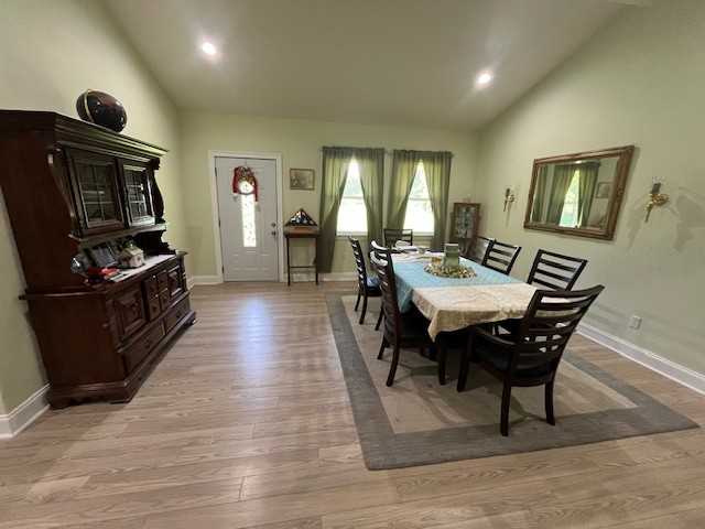 27 Sam Mitchell Rd - Photo 3 of 13