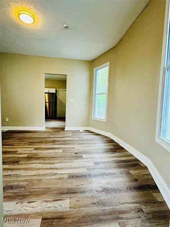 2230 E 90th St - Photo 4 of 22