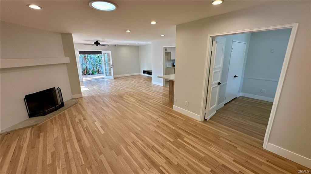 23012 Gilmore Street - Photo 6 of 8