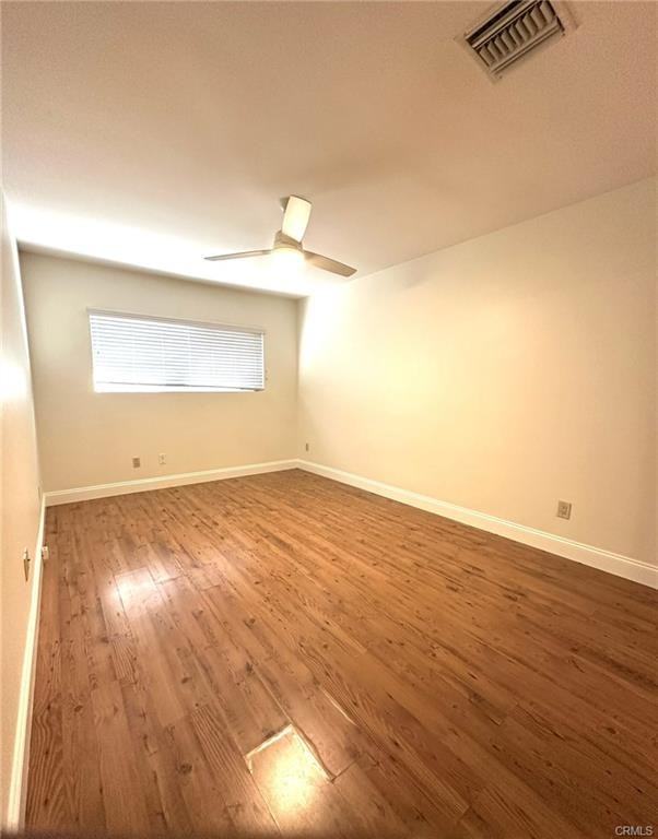 16830 Wyandotte Street - Photo 2 of 8