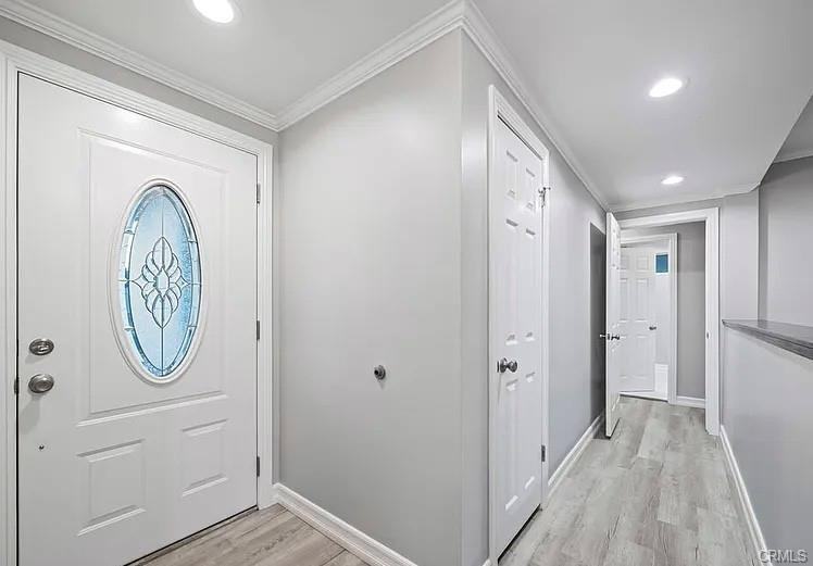 18334 Los Alimos St - Photo 3 of 8