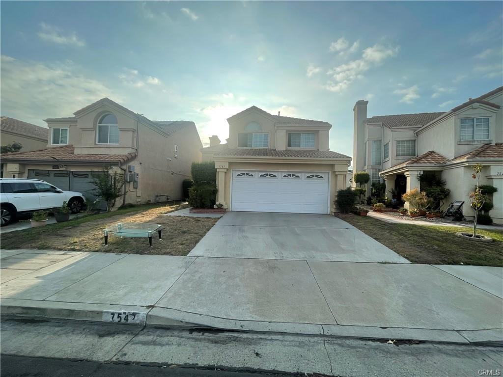 7547 Bellingham Ave - Photo 2 of 8