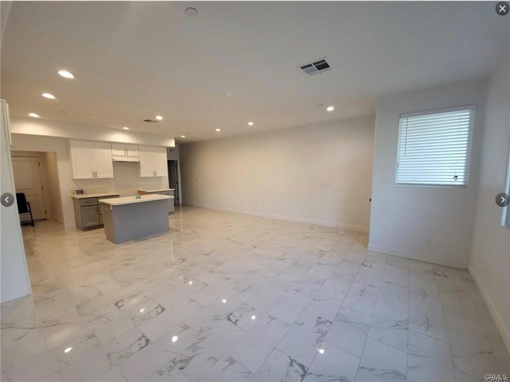 14614 Vanowen Street - Photo 7 of 8