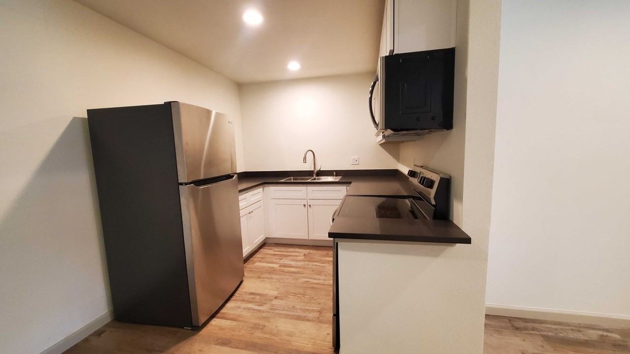 Nuvo Ventura - Photo 7 of 13