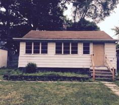 302 Oakview Ave - Photo 1 of 1