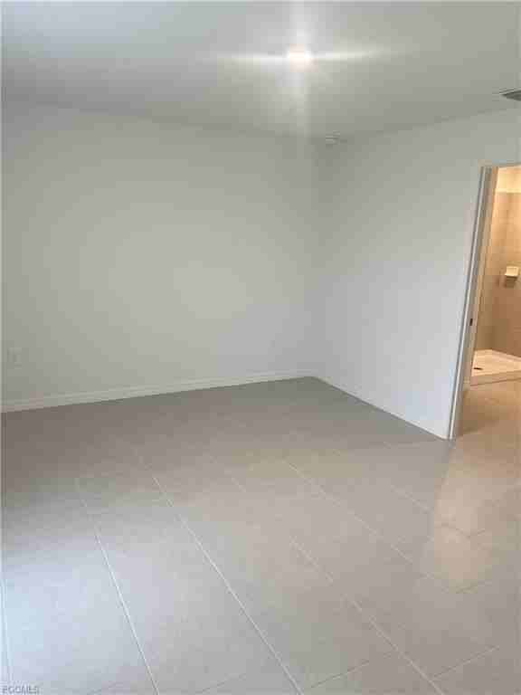 19741 Garden Ridge Ct - Photo 3 of 8